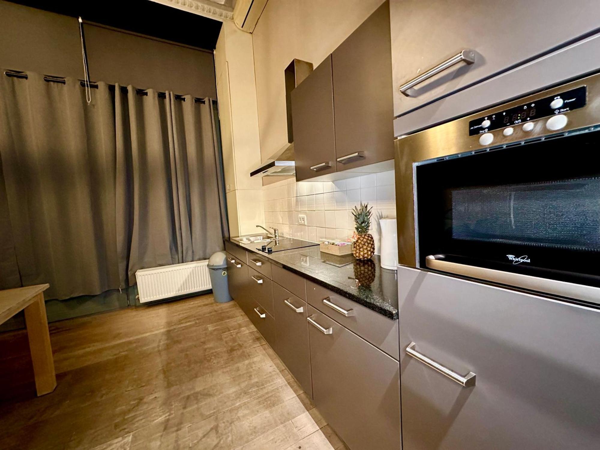 Luxury Suites Castel By Rikas Hotels 安特卫普 外观 照片